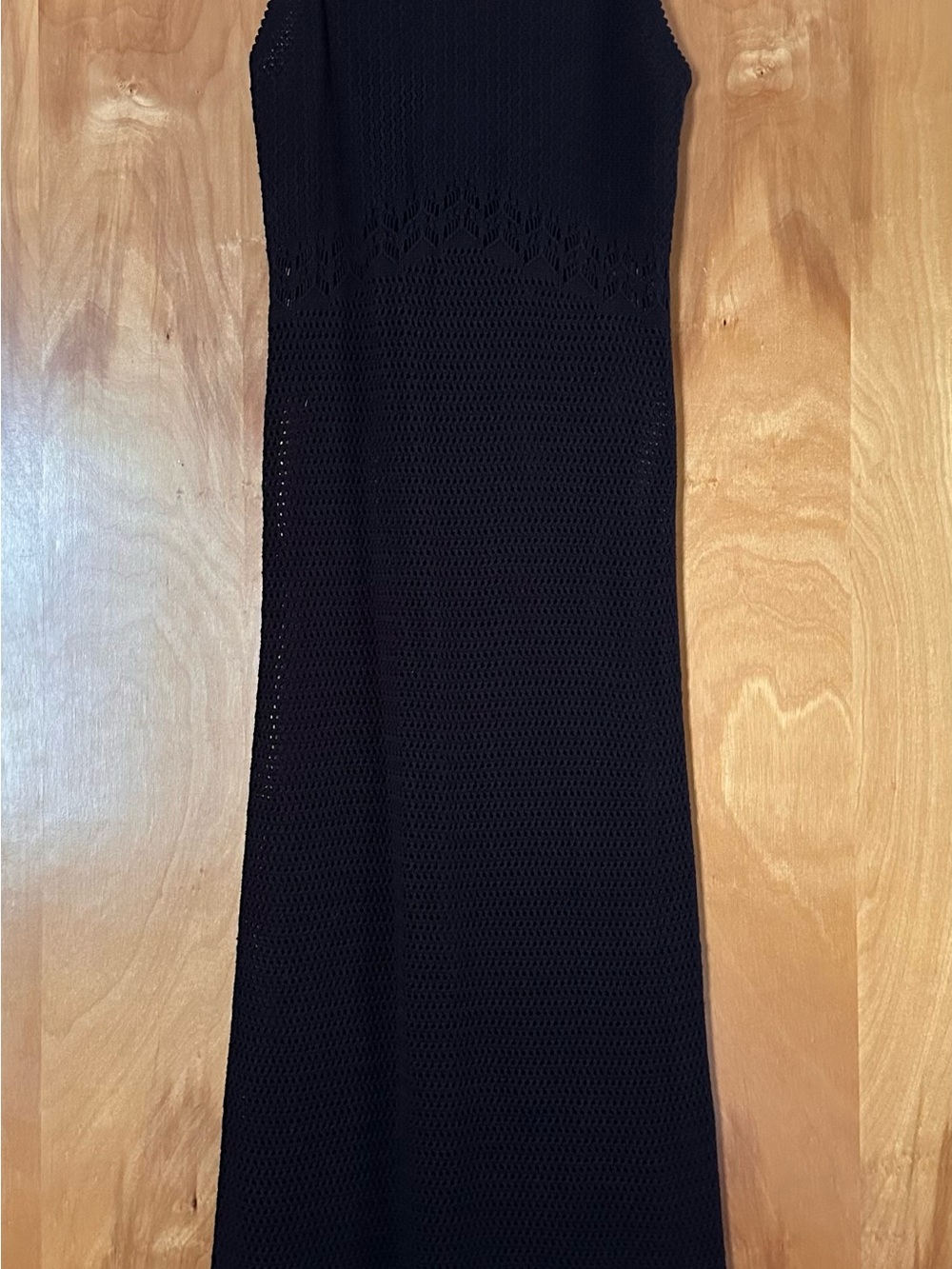 Old Navy Sleeveless Crochet Midi Dress - Picture 3 of 5